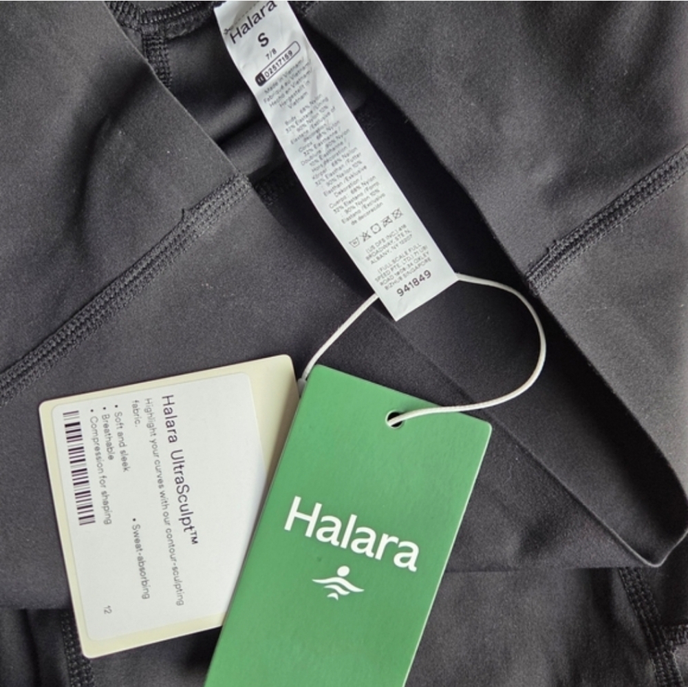 NWT- Halara Black UltraSculpt High-Waisted 7/8 Pocket Legging Women's Size Small - Picture 13 of 13